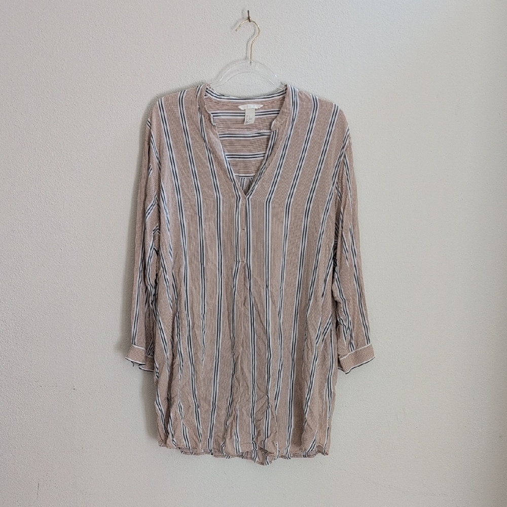 H&M Beige and Black Vertical Stripe V-Neck Tunic